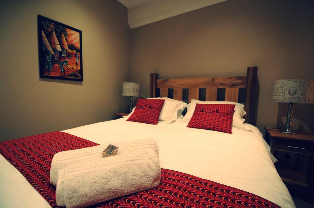 นูคาคัมมา ริเวอร์ ลอดจ์ Hotel โคลเชสเตอร์ ภายนอก รูปภาพ