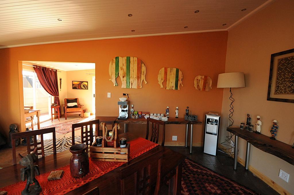 นูคาคัมมา ริเวอร์ ลอดจ์ Hotel โคลเชสเตอร์ ภายนอก รูปภาพ