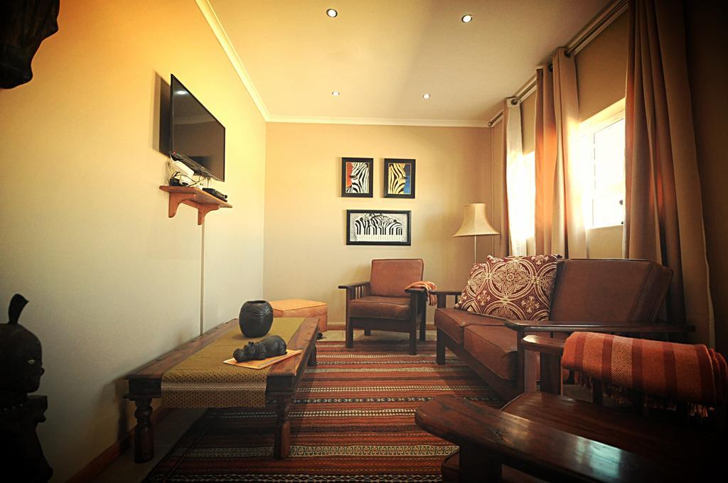 นูคาคัมมา ริเวอร์ ลอดจ์ Hotel โคลเชสเตอร์ ภายนอก รูปภาพ