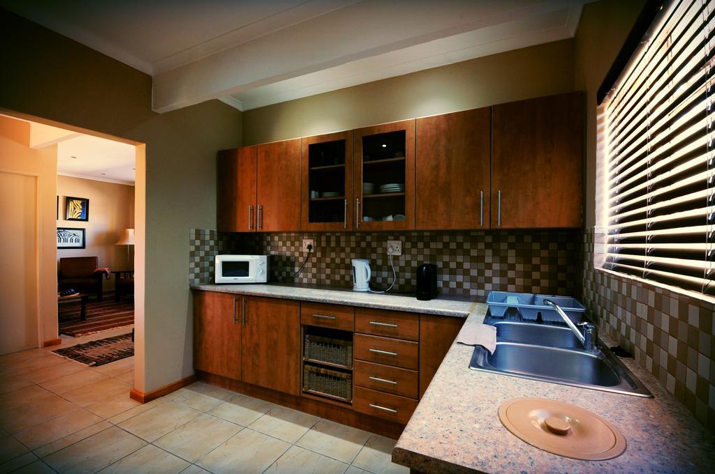 นูคาคัมมา ริเวอร์ ลอดจ์ Hotel โคลเชสเตอร์ ภายนอก รูปภาพ